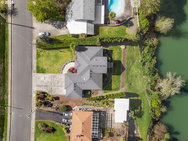 205 W Oriole Dr, Roseburg, OR 97471 - aerial view with a water view