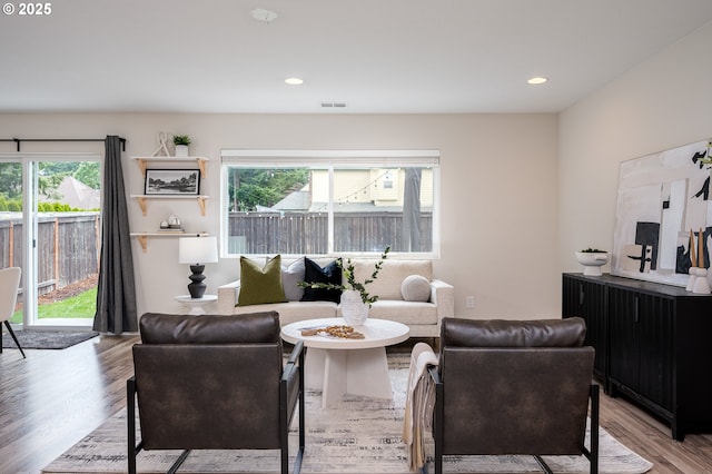 505 NE 138th Pl, Vancouver, WA 98684 - living room with healthy amount of natural light, light wood-type flooring, and recessed lighting