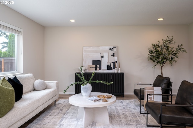 505 NE 138th Pl, Vancouver, WA 98684 - living area featuring wood finished floors and recessed lighting