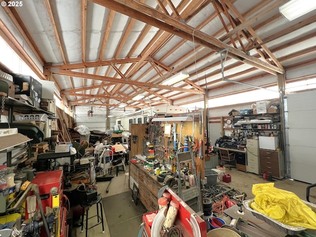 94031 Green Acres Ln, Coos Bay, OR 97420 - garage with a workshop area