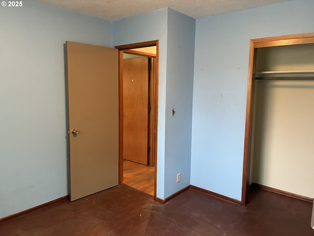 33962 Church Rd, Warren, OR 97053 - unfurnished bedroom with a closet and a textured ceiling