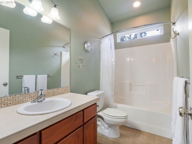 14829 S Quail Crest Ln, Oregon City, OR 97045 - full bath with shower / bath combo with shower curtain, vanity, and tile patterned flooring