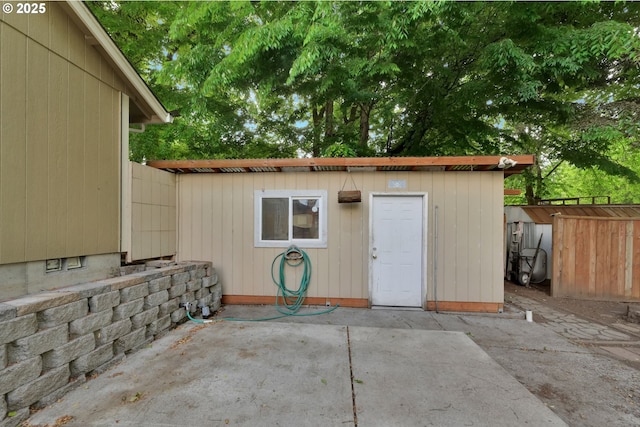 815 Bobolink Ave, Eugene, OR 97404 - view of outdoor structure