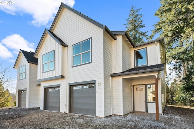 view of front of home featuring a garage