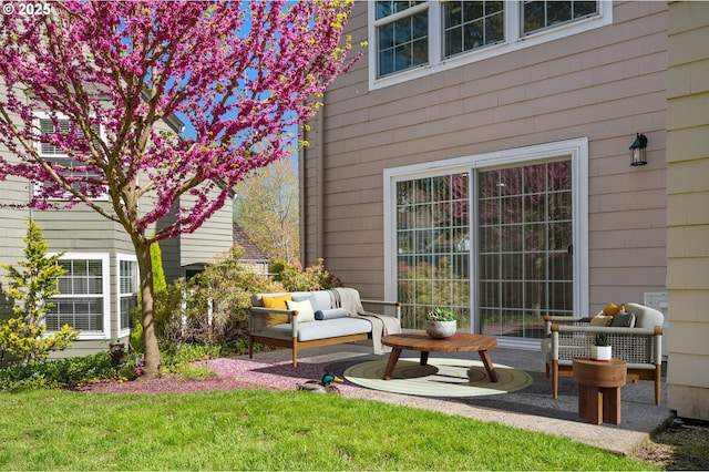 8540 SW Curry Dr Unit D, Wilsonville, OR 97070 - view of yard with a patio area