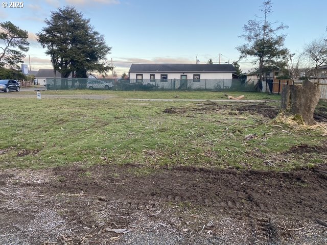 1204 37th Pl, Seaview, WA 98644