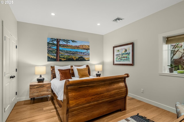 1524 Sherman Ave, Hood River, OR 97031 - bedroom featuring baseboards, light wood-style floors, and recessed lighting