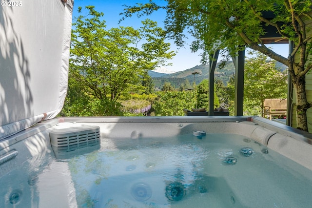 1524 Sherman Ave, Hood River, OR 97031 - view of pool with a hot tub and a mountain view