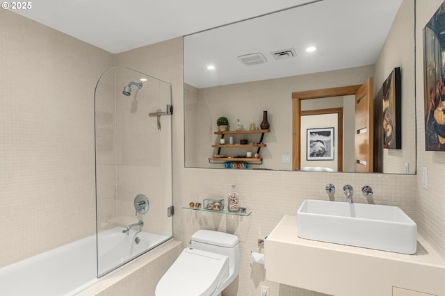 1524 Sherman Ave, Hood River, OR 97031 - full bathroom with tile walls, shower / tub combination, toilet, vanity, and recessed lighting