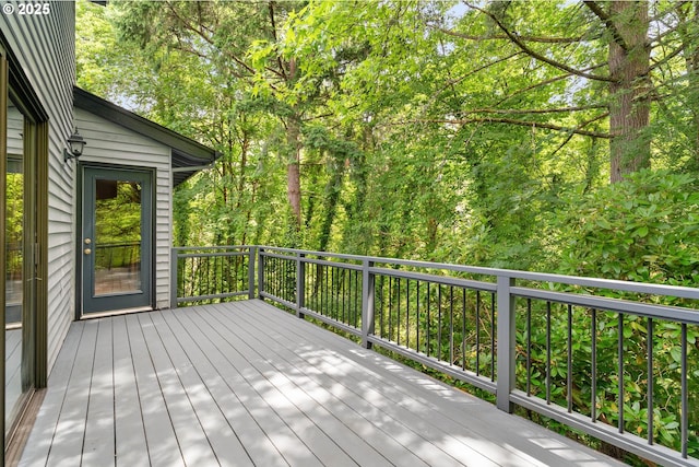 4740 SW Lowell Ct, Portland, OR 97221 - view of wooden terrace
