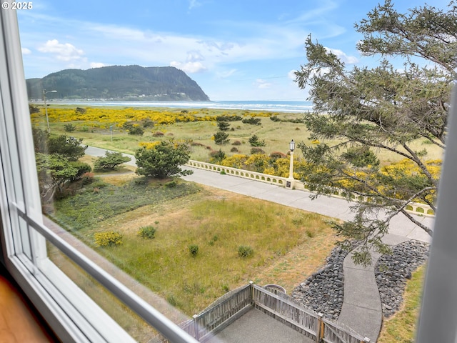 1021 S Prom, Seaside, OR 97138 - view of mountain background with a nearby body of water