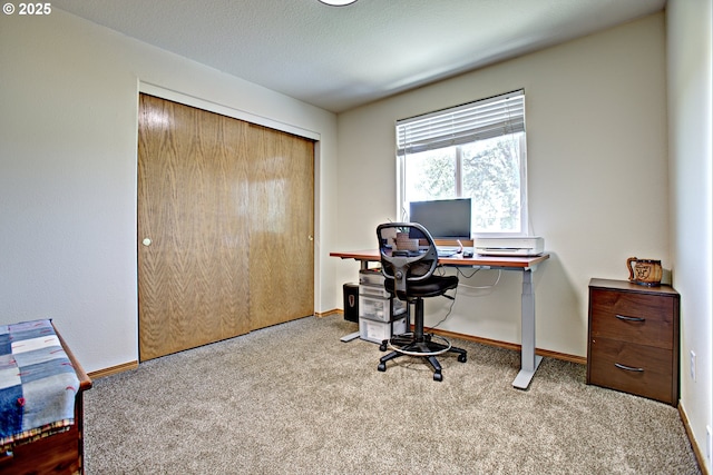 425 Warner St, Oregon City, OR 97045 - carpeted home office with baseboards
