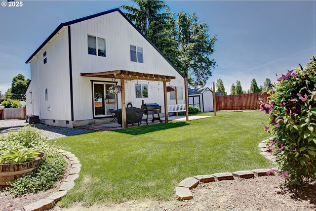425 Warner St, Oregon City, OR 97045 - back of house featuring a patio area and a pergola