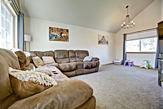 425 Warner St, Oregon City, OR 97045 - living area with carpet floors, a chandelier, vaulted ceiling, and baseboards