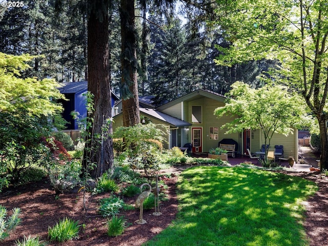 18495 Terry Ave, Lake Oswego, OR 97035 - exterior space featuring a patio area