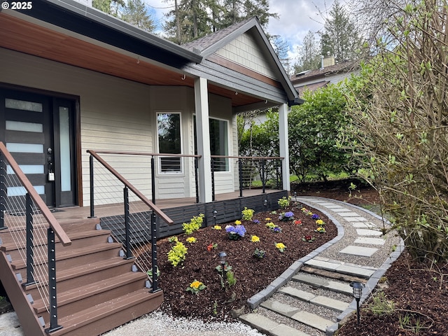 8616 SW 49th Ave, Portland, OR 97219 - entrance to property with a porch