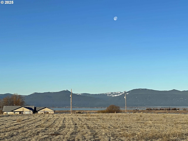 Skywalker Ln Unit 2, Chiloquin, OR 97624