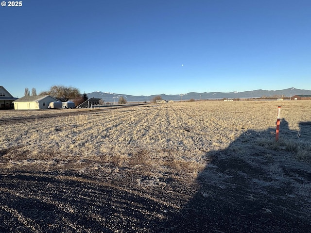 Skywalker Ln Unit 2, Chiloquin, OR 97624