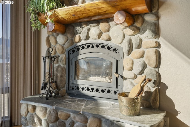285 W Sunny Sands Rd, Cathlamet, WA 98612 - detailed view of a fireplace