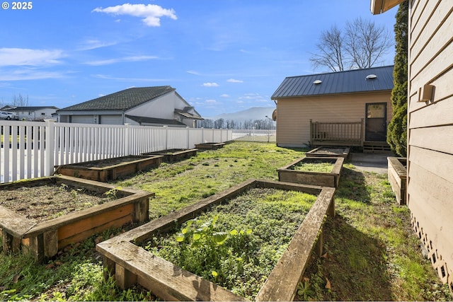 285 W Sunny Sands Rd, Cathlamet, WA 98612 - view of yard with a vegetable garden, fence, and a mountain view