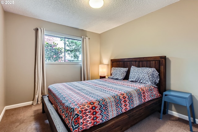 2900 NW 111th Ct, Portland, OR 97229 - bedroom featuring carpet flooring, a textured ceiling, and baseboards