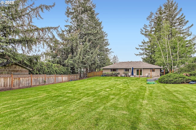 2900 NW 111th Ct, Portland, OR 97229 - view of yard featuring fence