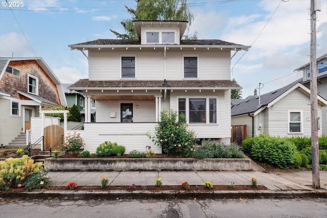 714 SE 35th Ave, Portland, OR 97214 - american foursquare style home with covered porch