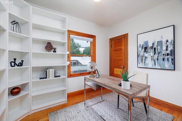 714 SE 35th Ave, Portland, OR 97214 - home office with wood finished floors and baseboards