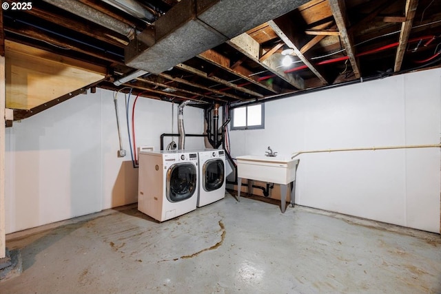 714 SE 35th Ave, Portland, OR 97214 - basement featuring washer and clothes dryer and a sink