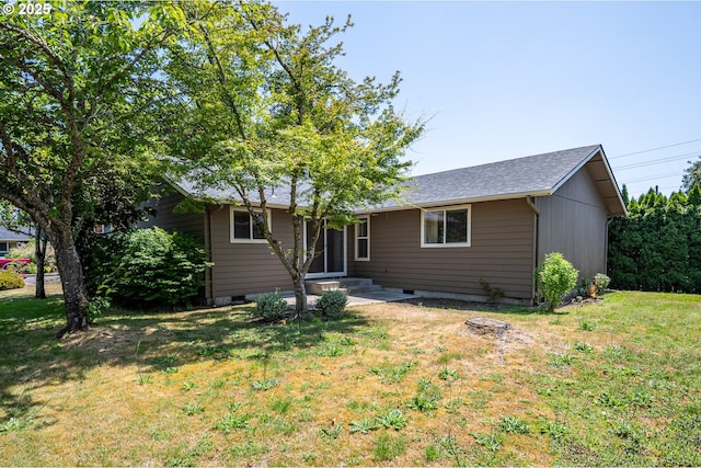576 S 35th St, Springfield, OR 97478 - rear view of property featuring a lawn