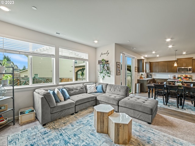 6212 N 87th Ave, Camas, WA 98607 - living area with healthy amount of natural light, recessed lighting, and light wood-type flooring