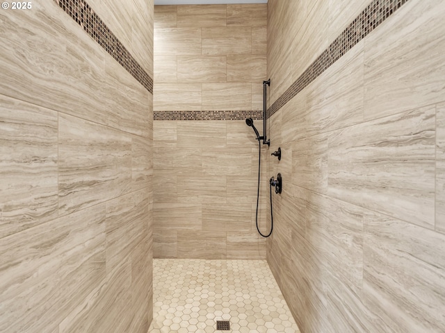 7145 SE Amity Dayton Hwy, Amity, OR 97101 - full bath with tiled shower