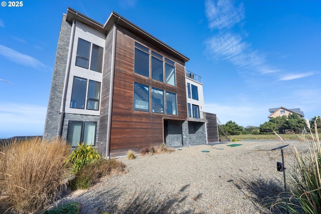 view of rear view of house