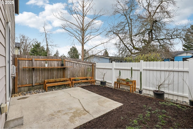 view of patio featuring a fenced backyard