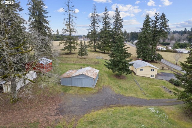 view of yard with a rural view