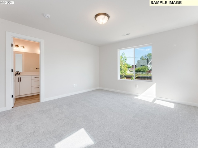 846 NW 178th Way, Ridgefield, WA 98642 - unfurnished room featuring light carpet and baseboards