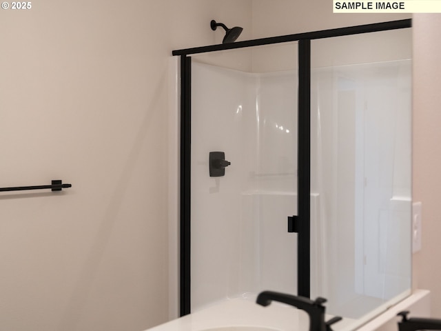 846 NW 178th Way, Ridgefield, WA 98642 - bathroom featuring a shower stall and a sink