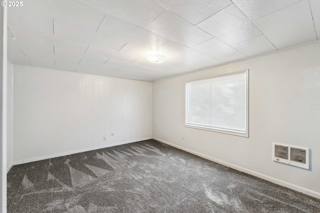 spare room with carpet flooring