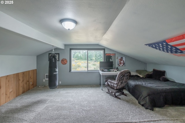 11885 Riverhaven Ln SE, Stayton, OR 97383 - bedroom featuring carpet floors, lofted ceiling, a textured ceiling, and an office area
