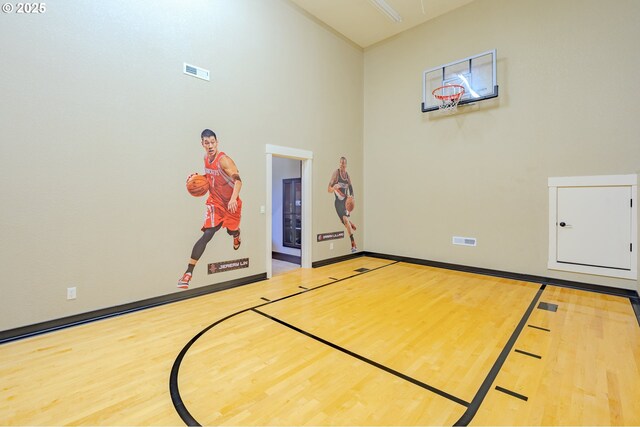 21106 NW 3rd Ct, Ridgefield, WA 98642 - view of basketball court with basketball hoop