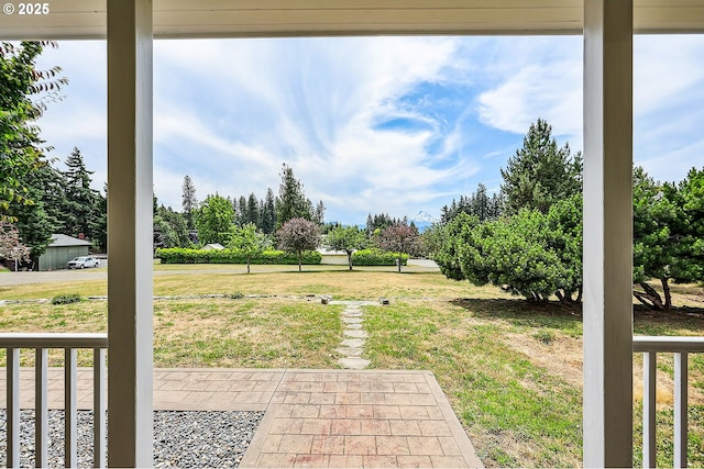1317 Riggleman Ln, White Salmon, WA 98672 - view of green lawn featuring view of scattered trees