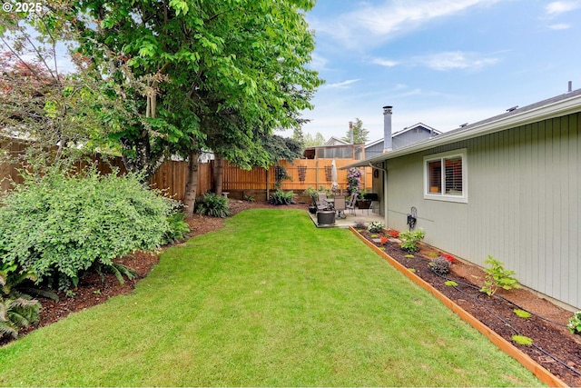 view of yard with a patio