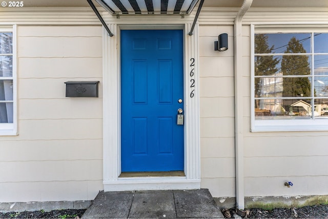 view of property entrance