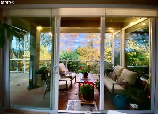 22040 Shannon Pl, West Linn, OR 97068 - view of entryway