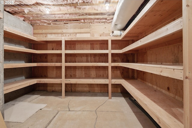 22040 Shannon Pl, West Linn, OR 97068 - view of storage room