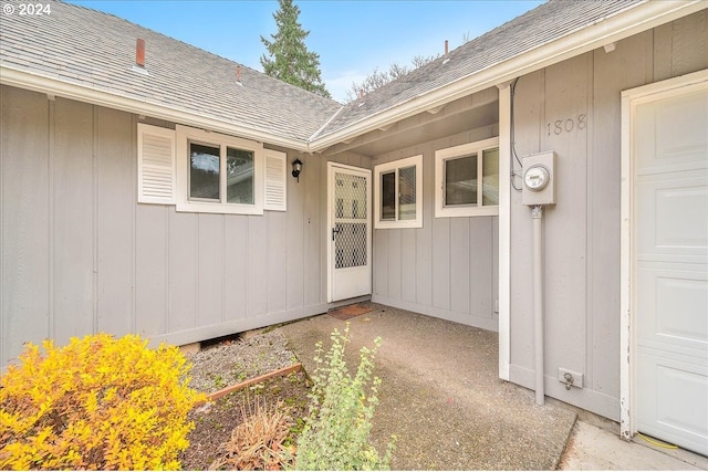 property entrance with a patio