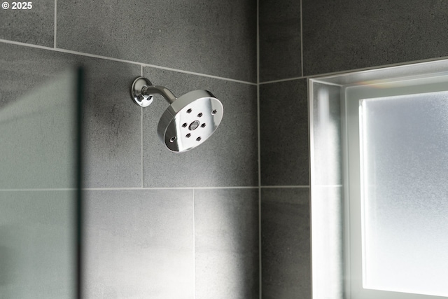 2291 N Humboldt St, Portland, OR 97217 - bathroom view
