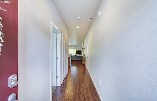 530 N Helens View Dr, Ridgefield, WA 98642 - corridor featuring dark wood finished floors, baseboards, and recessed lighting