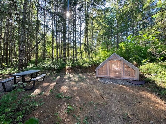 55778 SW Scoggins Valley Rd, Gaston, OR 97119 - view of outdoor structure featuring a view of trees