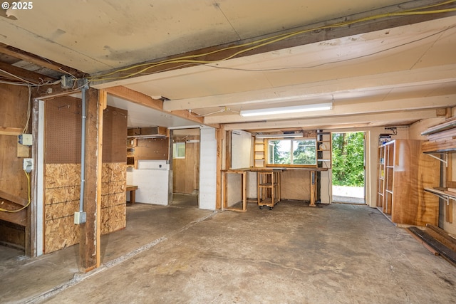 32468 Dillard Rd, Eugene, OR 97405 - miscellaneous room with unfinished concrete flooring